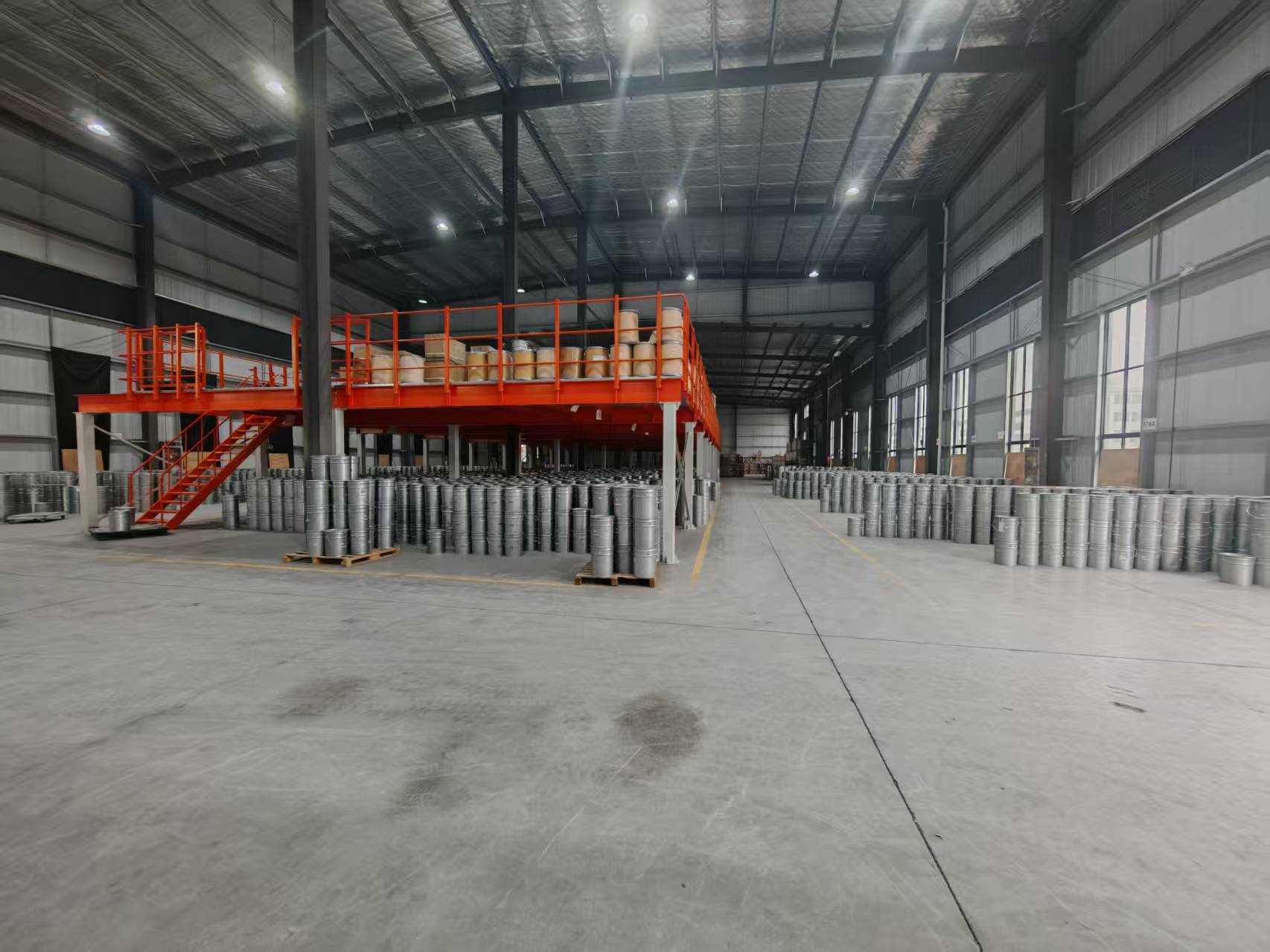 warehouse display